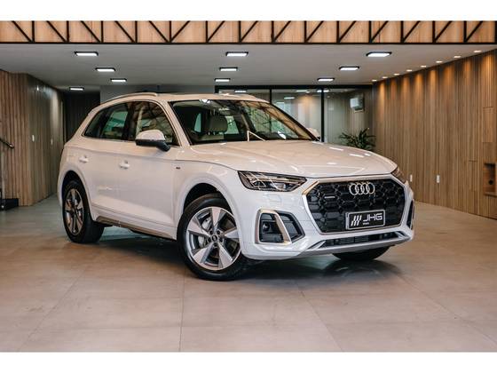 AUDI Q5 2.0 45 TFSI GASOLINA S-LINE QUATTRO S TRONIC AUDI Q5 2.0 45 TFSI GASOLINA S-LINE QUATTRO S TRONIC